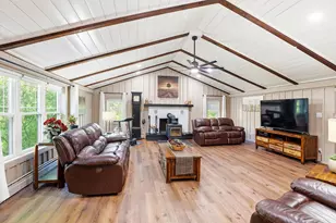 53 Sandown Rd, Fremont, NH 03044 - Photo 12