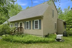 36 Church St, Deerfield, NH 03037 - Photo 34
