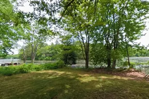 33 Coopers Grove Rd, Kingston, NH 03848 - Photo 10
