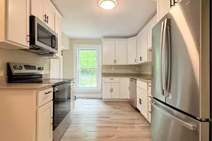 19 Depot Rd, Kingston, NH 03848 - Photo 2