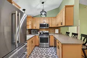 14 Stevens Dr, Newmarket, NH 03857 - Photo 8
