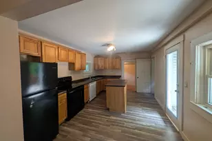14 Fern St, Claremont, NH 03743 - Photo 6