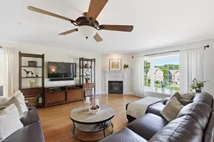 4 Aster Ct, Hudson, NH 03051 - Photo 4
