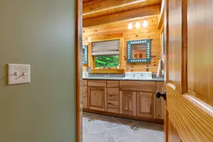 25 Goodhue Hill Rd, Enfield, NH 03784 - Photo 34