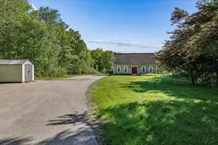 23 Hussey Hill Rd, Rochester, NH 03867 - Photo 46