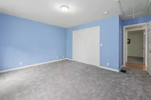 14 Karolina Ln, Bedford, NH 03110 - Photo 36