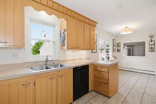 6 Ray Dr, Hooksett, NH 03106 - Photo 6