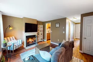 114 Winterwood Dr, Londonderry, NH 03053 - Photo 8