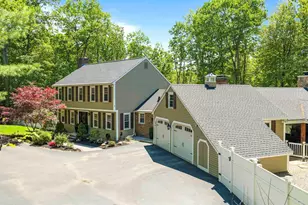 37 Birchwood Cir, Bedford, NH 03110 - Photo 2