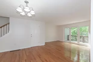 264 Bartemus Trail, Nashua, NH 03063 - Photo 18