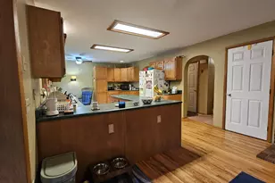 418 Old Stoddard Rd, Nelson, NH 03457 - Photo 8