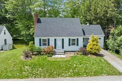 60 Holman Street, Laconia, NH 03246 - Photo 2