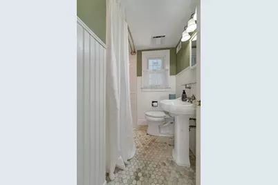 60 Holman Street, Laconia, NH 03246 - Photo 30