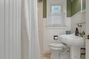 60 Holman St, Laconia, NH 03246 - Photo 30