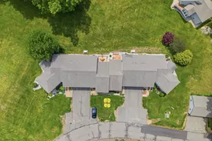 33 Centerview Rd, Atkinson, NH 03811 - Photo 4