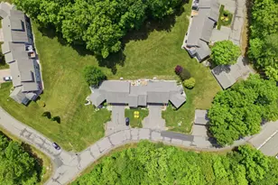 33 Centerview Rd, Atkinson, NH 03811 - Photo 6