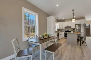 669 High St, Candia, NH 03034 - Photo 4