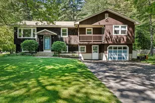 3 Ermer Rd, Derry, NH 03038 - Photo 2