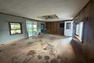 424 Forbush Ave, Berlin, NH 03570 - Photo 12