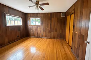 424 Forbush Ave, Berlin, NH 03570 - Photo 8