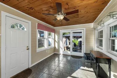 10 Cross Street, Hudson, NH 03051 - Photo 10