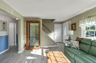 10 Cross St, Hudson, NH 03051 - Photo 16