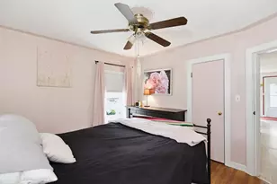 367 Mammoth Rd, Manchester, NH 03109 - Photo 12