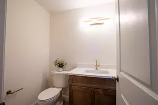 106 Lock St, Nashua, NH 03064 - Photo 6