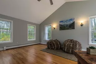 33 S Summer St, Nottingham, NH 03290 - Photo 14