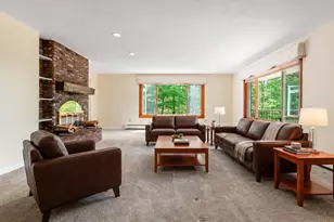 54 Blueberry Hill Dr, Lebanon, NH 03766 - Photo 10