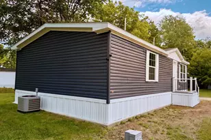 23 S Elderberry Ln, Rochester, NH 03867 - Photo 6