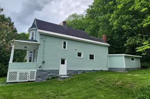 89 Denmark St, Berlin, NH 03570 - Photo 16
