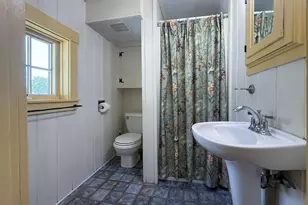 2 Raymond Rd, Deerfield, NH 03037 - Photo 26