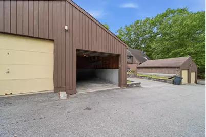25 Silverton Drive, Nashua, NH 03062 - Photo 44