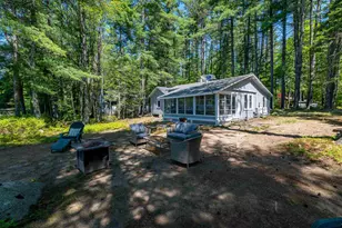 33 Oak Ave, Effingham, NH 03882 - Photo 16