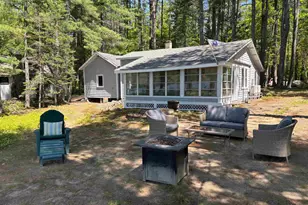 33 Oak Ave, Effingham, NH 03882 - Photo 4