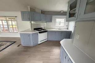 10 Springbrook St, Hinsdale, NH 03451 - Photo 4