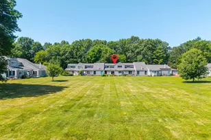 70 Walden Pond Dr, Nashua, NH 03064 - Photo 44