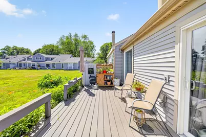 70 Walden Pond Drive, Nashua, NH 03064 - Photo 4