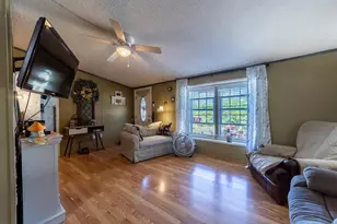 11 Trail St, Franklin, NH 03235 - Photo 18