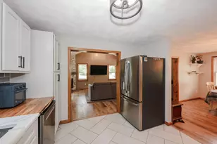 1 Jessica Ln, Derry, NH 03038 - Photo 12