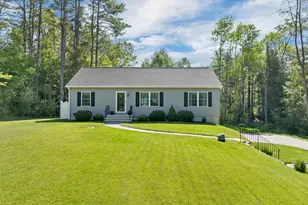 26 Brackett Ln, Northfield, NH 03276 - Photo 2