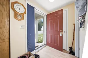 218 Pheasant Run, Hudson, NH 03051 - Photo 4