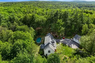 137 Hearthside Dr, Barrington, NH 03825 - Photo 4