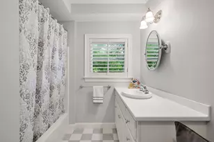 24 Porter St, Portsmouth, NH 03801 - Photo 28