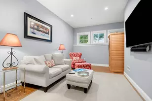 24 Porter St, Portsmouth, NH 03801 - Photo 46