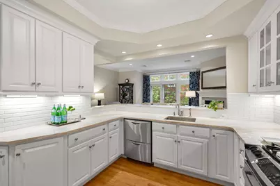 24 Porter Street, Portsmouth, NH 03801 - Photo 6