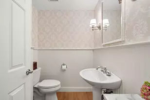 24 Porter St, Portsmouth, NH 03801 - Photo 24