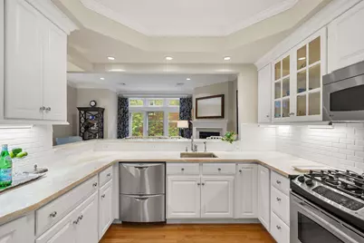 24 Porter Street, Portsmouth, NH 03801 - Photo 8