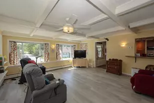 137 Grand Ave, Manchester, NH 03109 - Photo 18